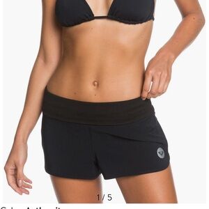 Roxy Navy Crossover Waist Athletic Shorts